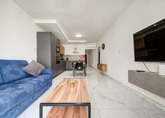 Fully Equipped One Bedroom In St Julians شقة سانت جوليان