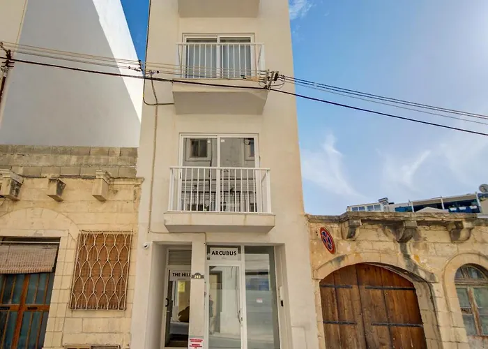 Fully Equipped One Bedroom In St Julians سانت جوليان