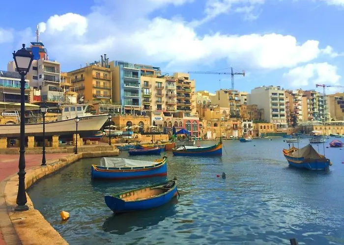 شقة Fully Equipped One Bedroom In St Julians سانت جوليان