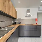 Διαμέρισμα Fully Equipped One Bedroom In St Julians