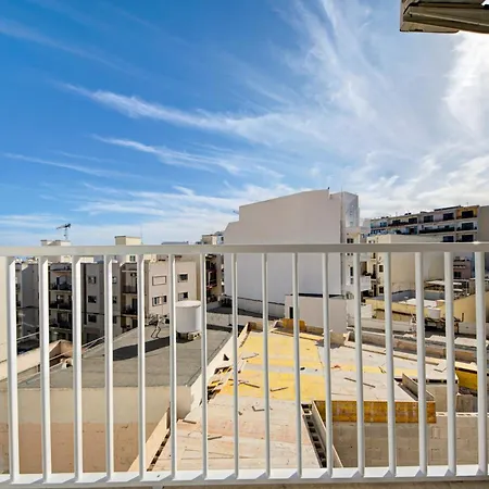 Fully Equipped One Bedroom In St Julians Сент Джулианс