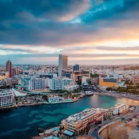 Fully Equipped One Bedroom In St Julians