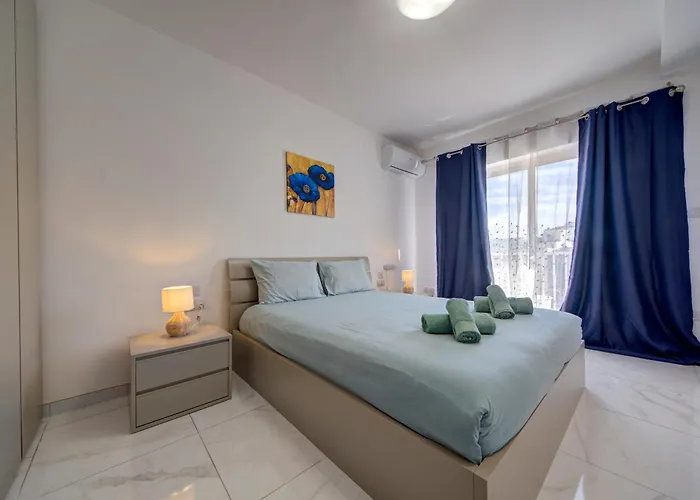Fully Equipped One Bedroom In St Julians * St. Julian's